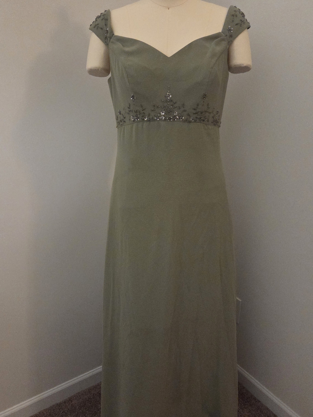 Size 14 MODERN MAIDS Sage Green Cap-Sleeve Evening Prom Formal Gown